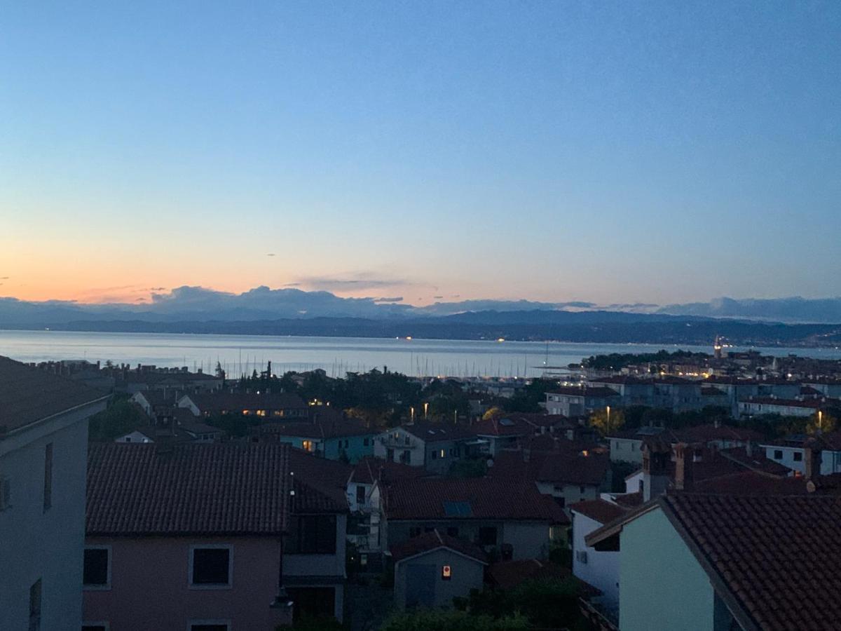 Apartment Bella Vista 1 Izola Bagian luar foto